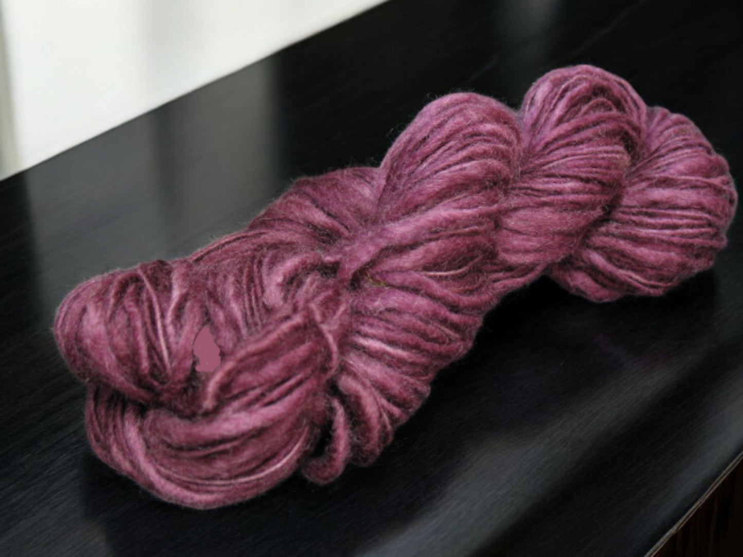 Handspun & Hand-Dyed Merino Wool Yarn - Worsted, 3.5 oz / 140 yds (1 Skein) Burgundy