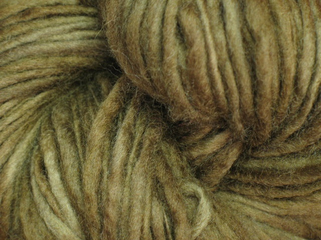 Handspun & Hand-Dyed Merino Wool Yarn - Worsted, 3.5 oz / 140 yds (1 Skein) Bison