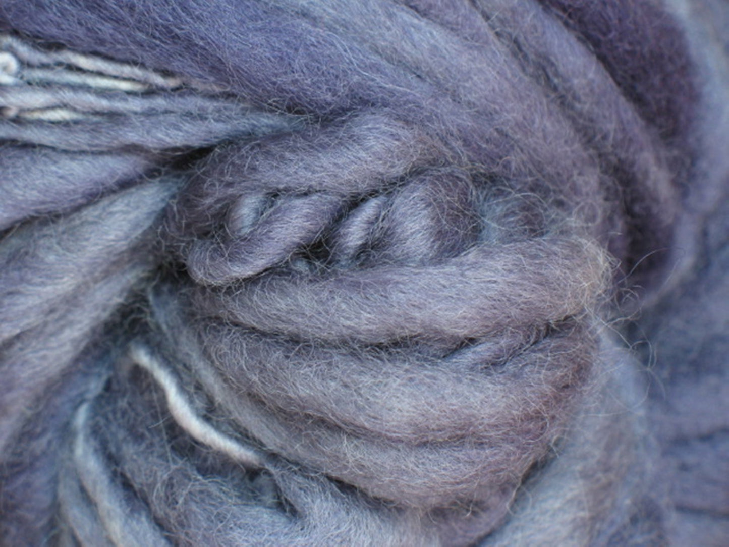 HANDSPUN YARN l Skin Safe l Merino l Chunky l Shale Color